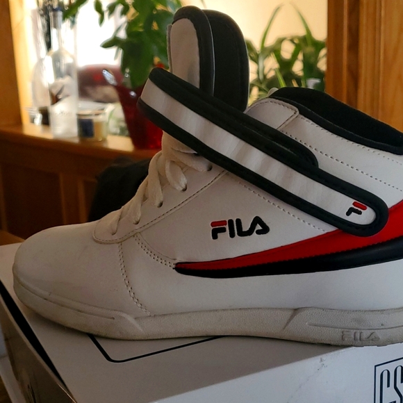 High top runners - Picture 1 of 2